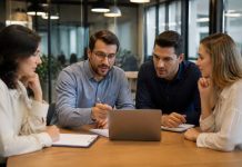 Crm logiciel définition : comprendre le rôle d’un outil de gestion de la relation client Crm logiciel définition : comprendre le rôle d’un outil de gestion de la relation client